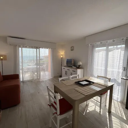 Le Capitole T2-3, 40m2, 4 Personnes, Vue Excep Lägenhet Fréjus